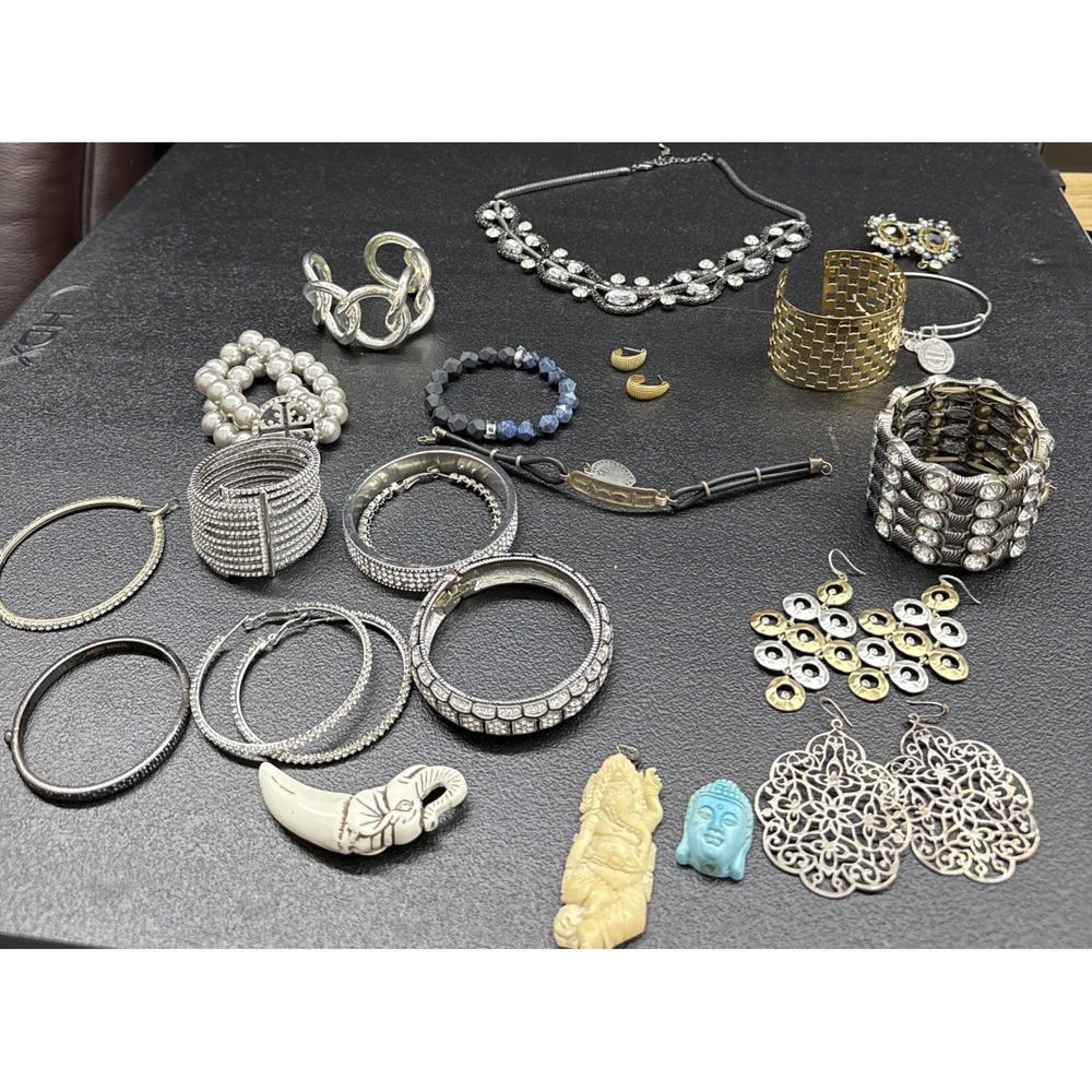 Lot Of Assorted Jewelry Variety Jewelry Lot